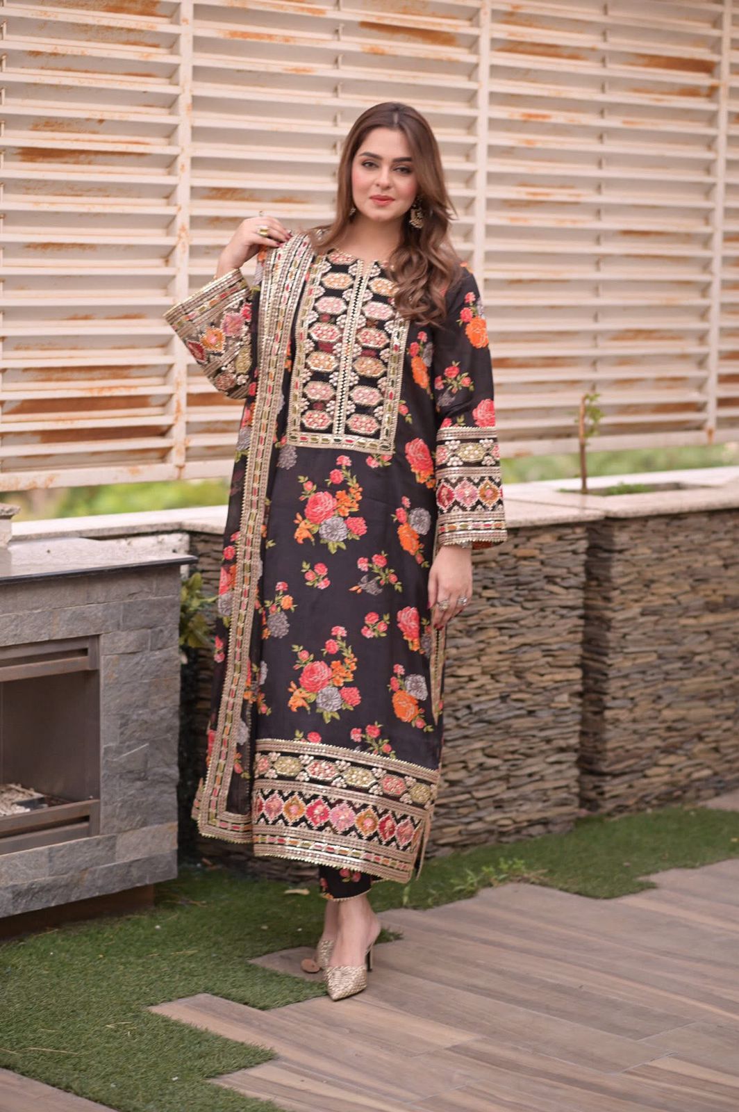 aneelas collection – hit code unstitched 3pc shamoz silk embroidered suit 2025