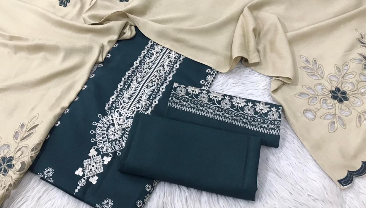 tawakal winter collection 2025–26 | 3pc embroidered fancy dhanak suit with velvet shawl