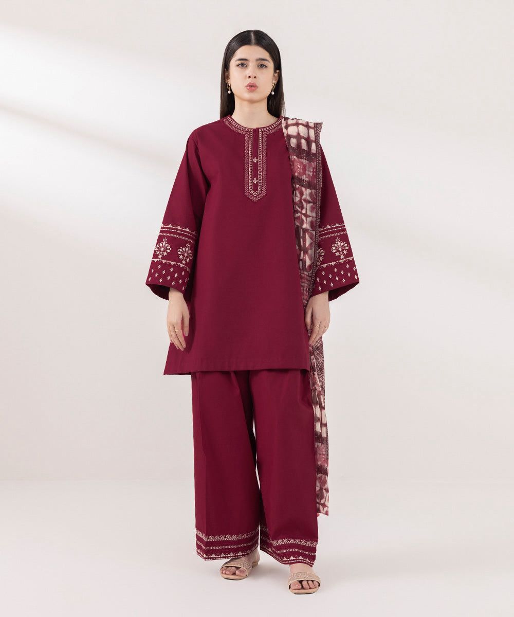 sapphire winter collection 2025/26 – premium airjet dhanak 3pc embroidered suit with digital printed wool shawl